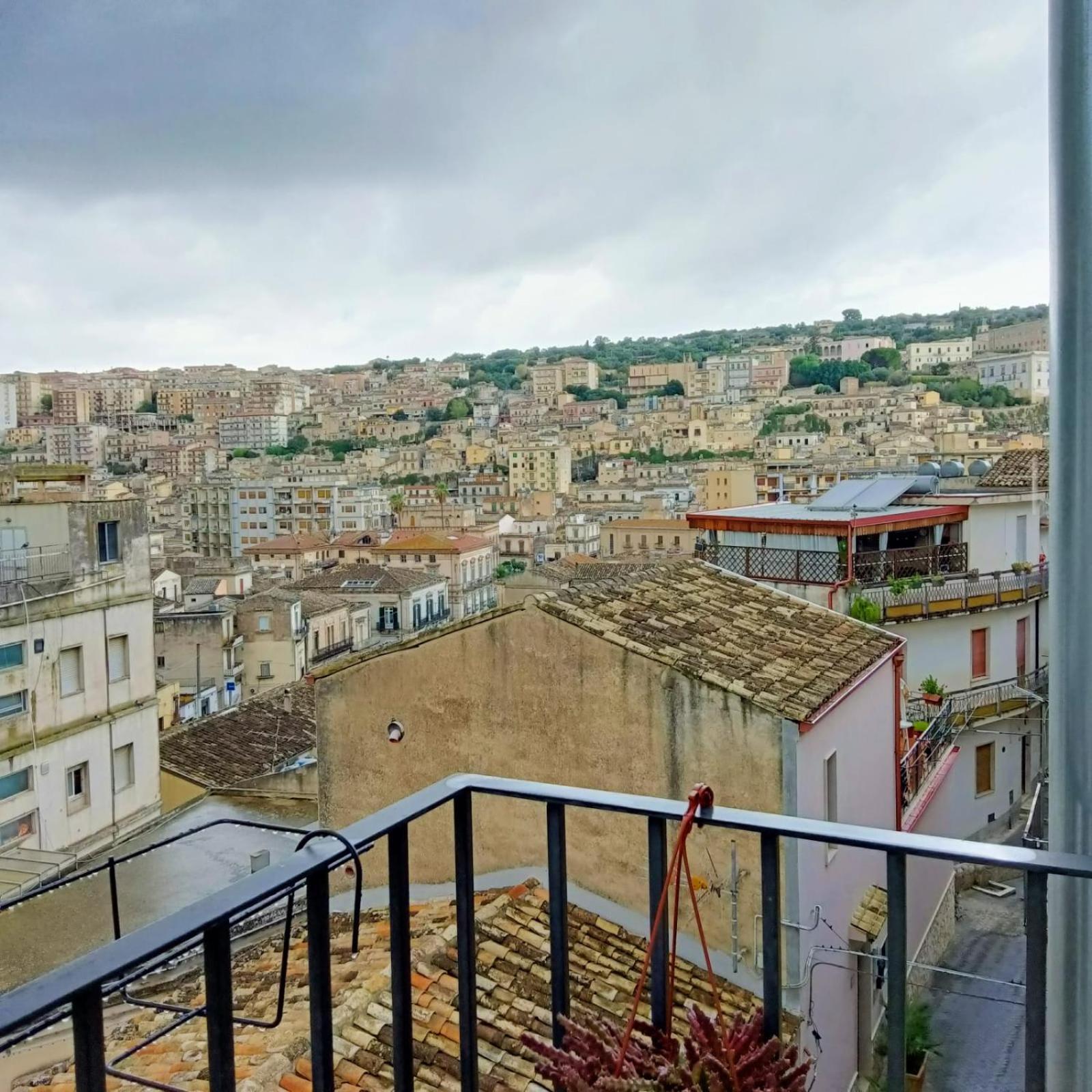 Acciana Rooms Modica Kültér fotó