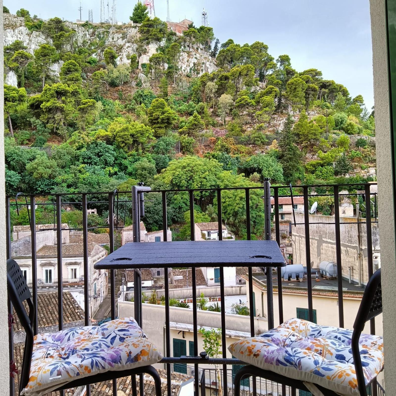 Acciana Rooms Modica Kültér fotó
